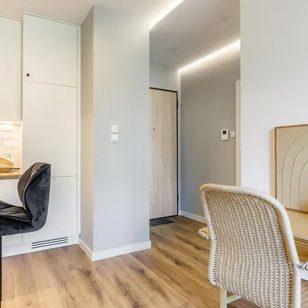 公寓 Citystay Stylowy Z Ogrodem I Miejscem Parkingowym